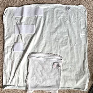 Ollie swaddle